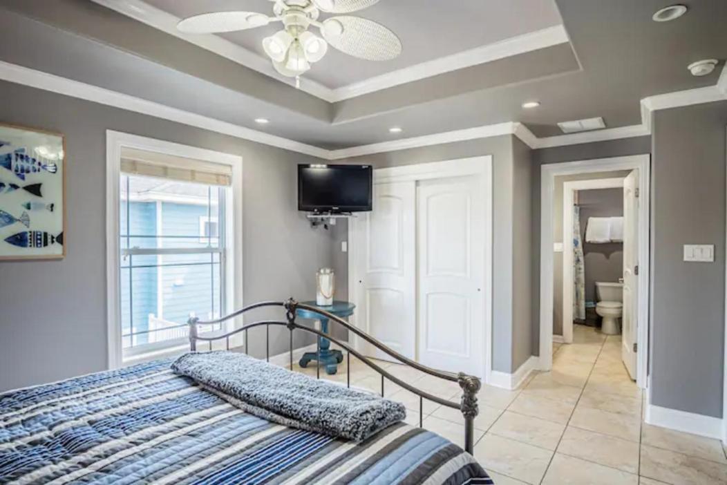 7 Bedroom Home Steps To The Beach With 4 Patios And Pool! Sleeps 20 포트 애런사스 외부 사진