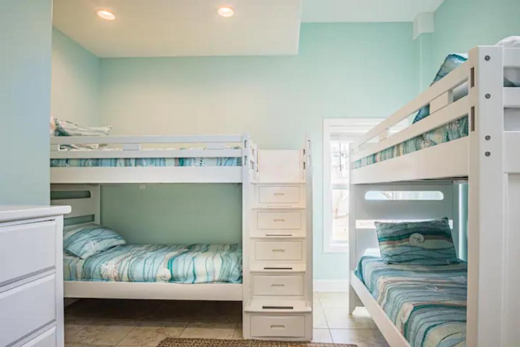 7 Bedroom Home Steps To The Beach With 4 Patios And Pool! Sleeps 20 포트 애런사스 외부 사진