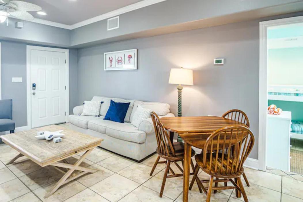 7 Bedroom Home Steps To The Beach With 4 Patios And Pool! Sleeps 20 포트 애런사스 외부 사진